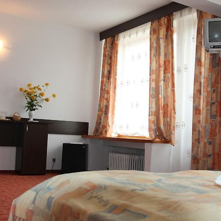Hotel Zimbru Campulung Moldovenesc Luaran gambar