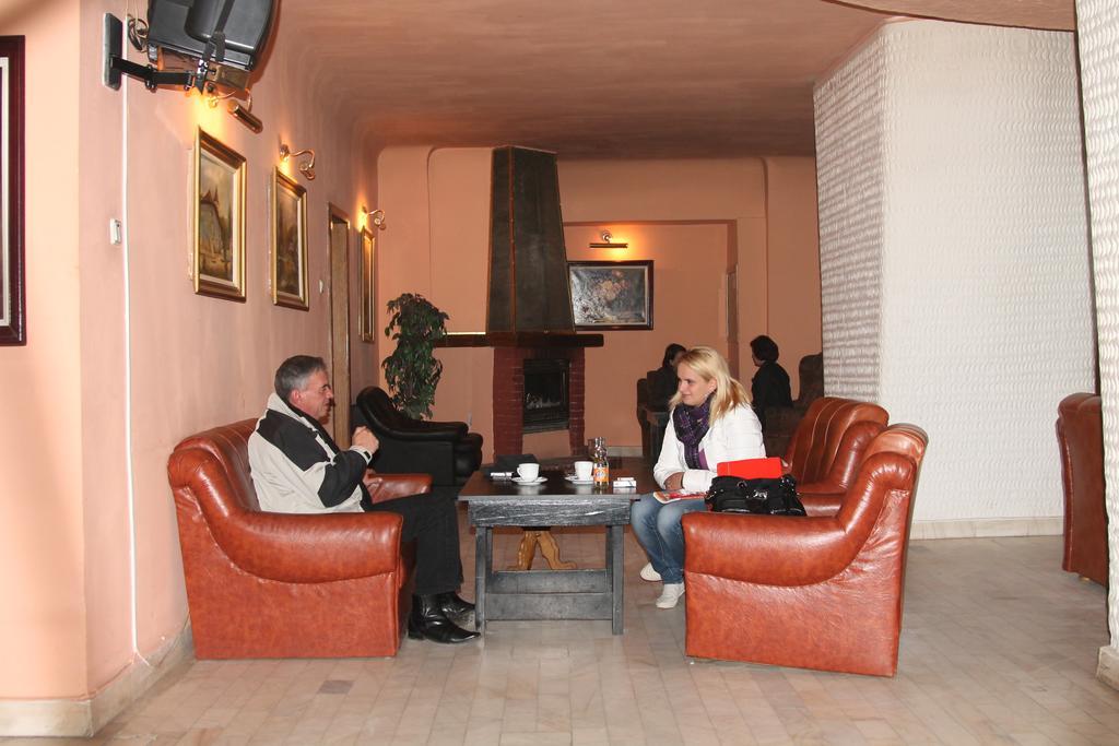 Hotel Zimbru Campulung Moldovenesc Luaran gambar